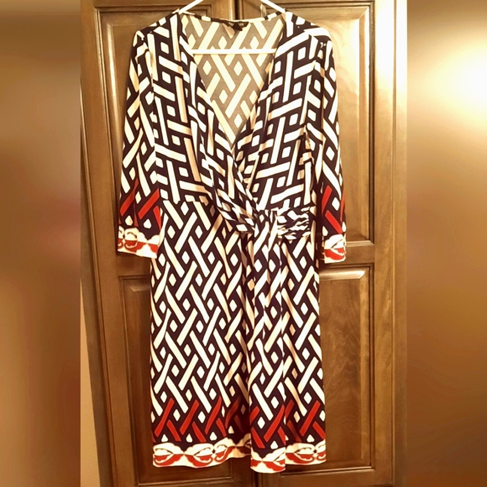 White House Black Market Size 16 Wrap Dress